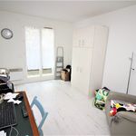 Rent 3 bedroom apartment of 66 m² in Poissy