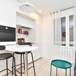 Rent 1 bedroom apartment of 22 m² in Paris 20e Arrondissement