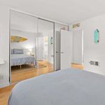 Rent 2 bedroom apartment of 78 m² in Santa Monica
