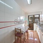 Rent 3 bedroom apartment of 98 m² in Oviedo