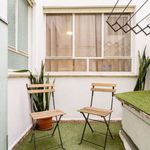 Rent a room of 145 m² in València