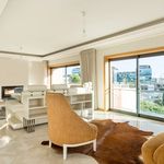 Rent 9 bedroom apartment of 230 m² in Carnaxide