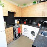 Rent 6 bedroom student apartment in Durham
