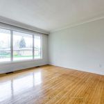 Rent 3 bedroom house of 467 m² in Oakville
