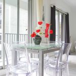 Rent 1 bedroom apartment of 40 m² in Bordeaux