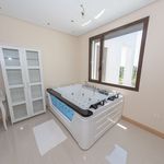 Rent 5 bedroom house of 666 m² in Benahavís