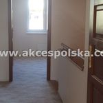 Wynajmij 5 sypialnię dom z 150 m² w Józefosław