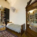 Rent 4 bedroom apartment of 200 m² in Pescara