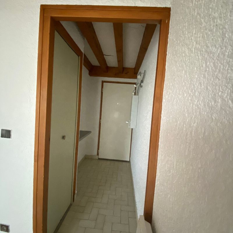 Appartement 1 pièce - 44m² - ROMANS SUR ISERE