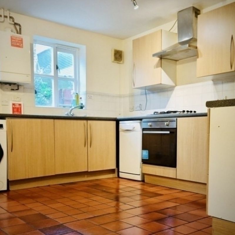 5 Bedroom Terraced House to Rent