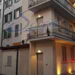 Rent 1 bedroom apartment of 35 m² in Como