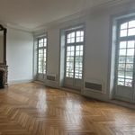 Appartement de 118 m² avec 2 chambre(s) en location à Bayonne