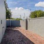 Rent 3 bedroom house of 102 m² in Cape Town