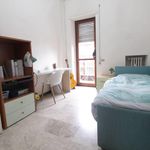 Rent 1 bedroom apartment of 9 m² in Roma