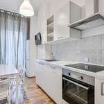 Rent a room of 101 m² in Milano