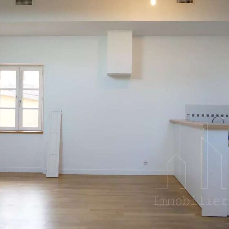 Location appartement 3 pièces 87 m² Toulouse (31000)