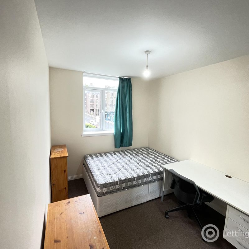 2 Bedroom Flat to Rent at Dundee/City-Centre, Coldside, Dundee, Dundee-City, Hilltown, England Landywood