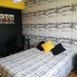 Rent a room of 140 m² in Alcalá de Henares