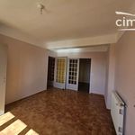 Rent 5 bedroom house of 126 m² in Oraison