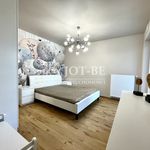 Wynajmij 4 sypialnię apartament z 93 m² w Wrocław