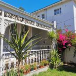 Rent 3 bedroom house of 250 m² in Cape Town