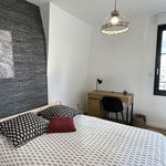 Rent 6 bedroom apartment of 100 m² in Vélizy-Villacoublay