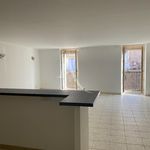 Rent 4 bedroom apartment of 104 m² in Bédarieux