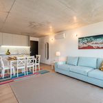Rent 2 bedroom apartment of 89 m² in Porto