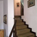 Rent 5 bedroom house of 250 m² in Massa