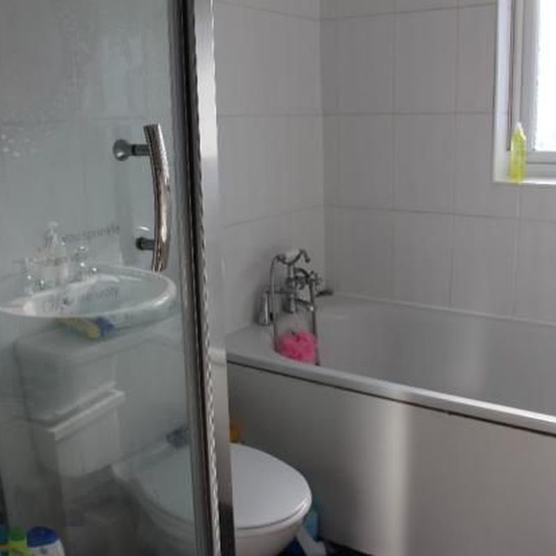 Room to rent in Southview Road, Loughton IG10