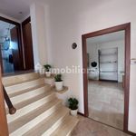 Affitto 4 camera casa di 110 m² in Taranto