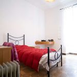 Rent a room of 78 m² in Roma