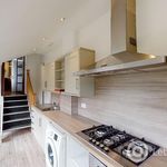 Rent 6 bedroom flat in Aberdeen