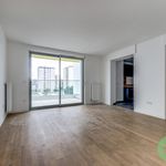 Rent 2 bedroom apartment of 49 m² in Suresnes