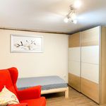 Wynajmij 3 sypialnię apartament z 70 m² w Żary