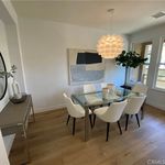 Rent 4 bedroom apartment of 159 m² in Newport Beach