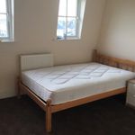 Rent a room in Romsey Town