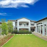 Rent 5 bedroom house of 690 m² in Johannesburg