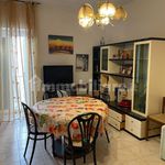Affitto 5 camera appartamento di 140 m² in Peschici