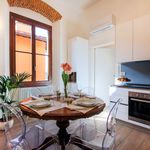 Rent 1 bedroom apartment of 57 m² in Florence