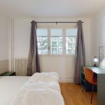 Rent a room of 124 m² in Lyon