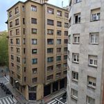 Alquilo 4 dormitorio apartamento de 133 m² en Pamplona