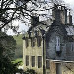 Rent 3 bedroom flat of 160 m² in Traquair
