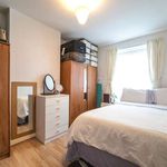 Rent a room of 50 m² in london