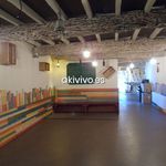 Rent 5 bedroom house of 500 m² in Santiago de Compostela