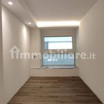Rent 1 bedroom apartment of 90 m² in Padova