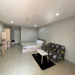 Rent 1 bedroom apartment of 32 m² in Bang Na Tai