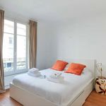 Rent 2 bedroom apartment of 50 m² in Paris 16e Arrondissement