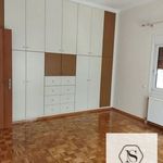 Rent 3 bedroom apartment of 177 m² in Glyfada