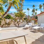 Rent 3 bedroom apartment of 202 m² in Palm Springs